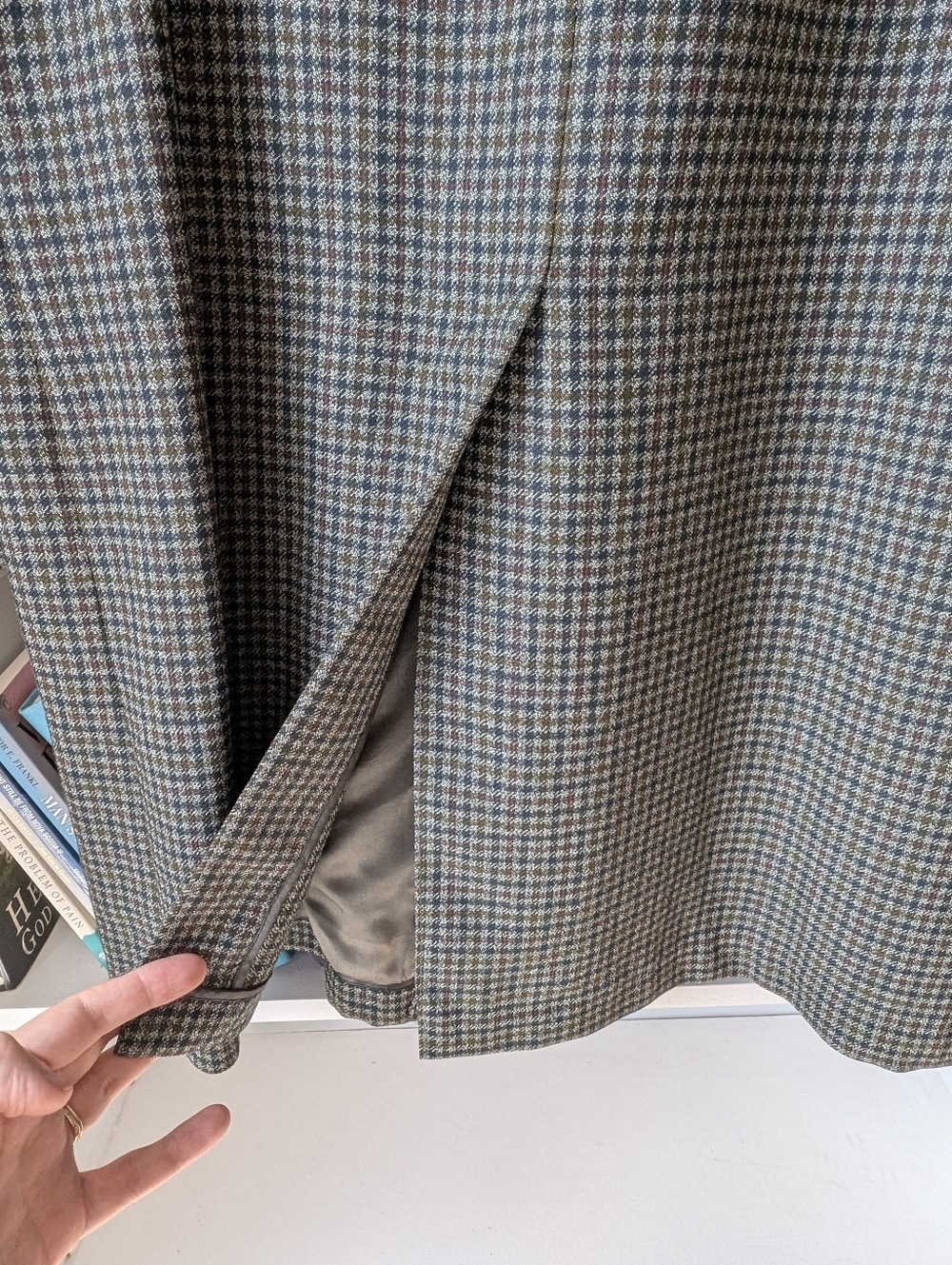 Vintage Men's Classic Houndstooth Wool Overcoat Jacket Black Gray Size Large - Picture 6 of 12